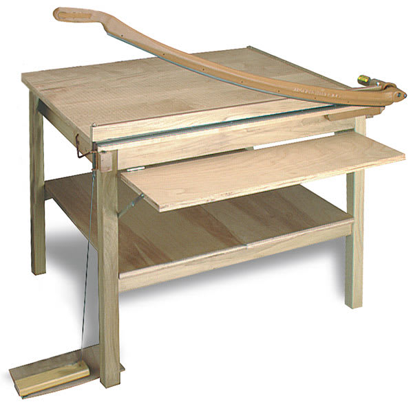 Open in modal - GBC Classiccut Ingento Maple Table Trimmer, with Holddown Bar 36"x30"