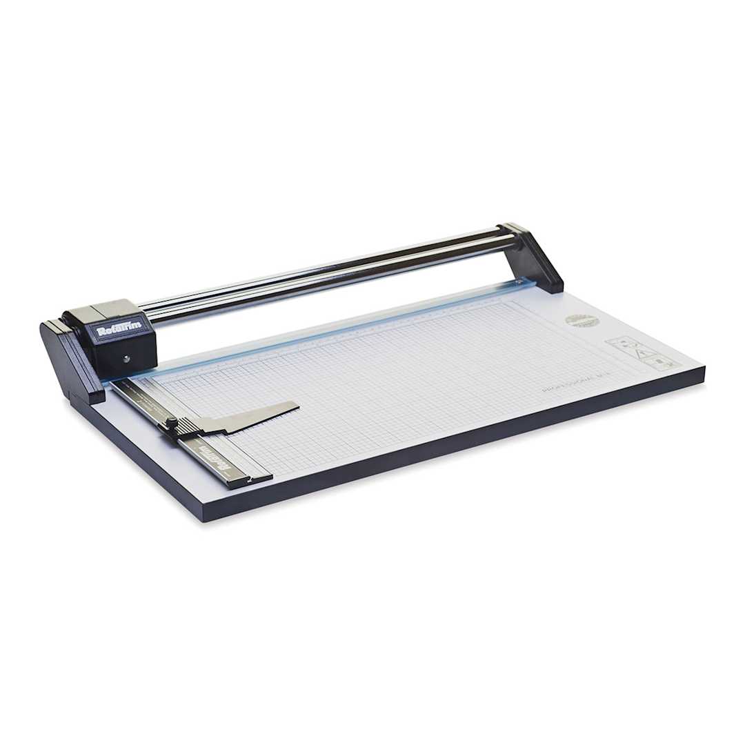 Open in modal - Rotatrim Professional Cutter - 18" Cut
