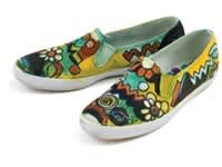 Open in modal - artists canvas painted shoes