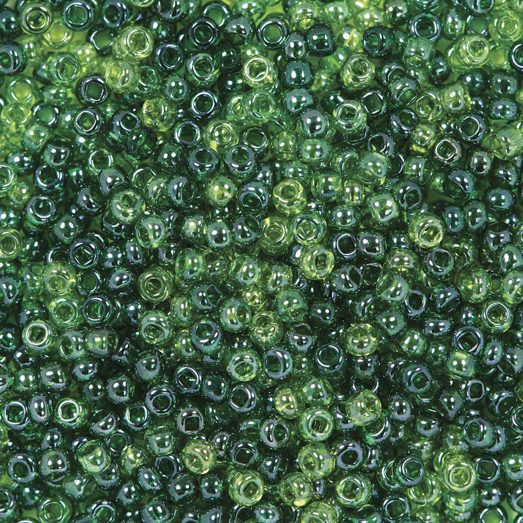 Open in modal - John Bead Czech Glass Seed Beads - Sea Green, Luster Mix, 10/0 - close-up