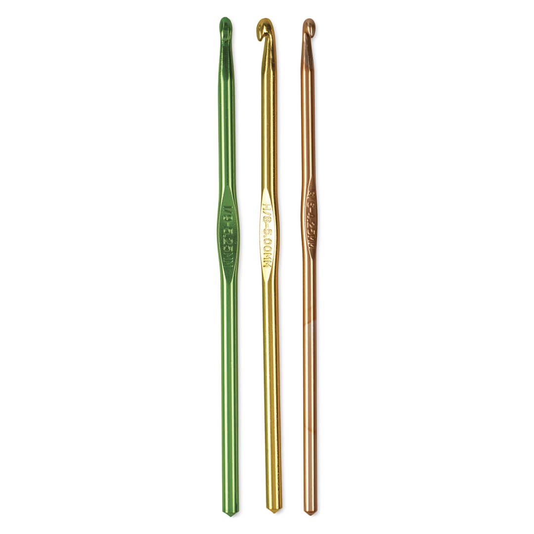 Open in modal - Boye Aluminum Crochet Hooks - Set of 3, US G/H/I