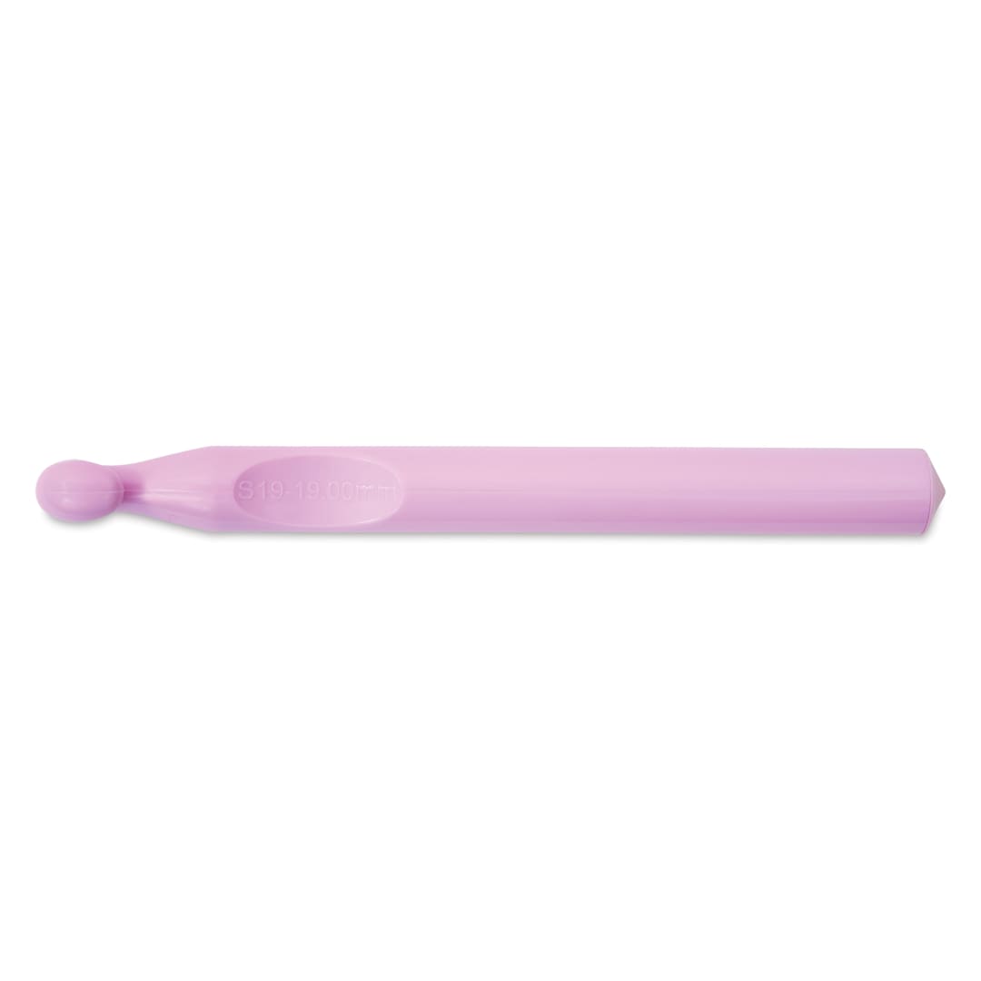 Open in modal - Boye Plastic Crochet Hook - Jumbo US S, 19 mm