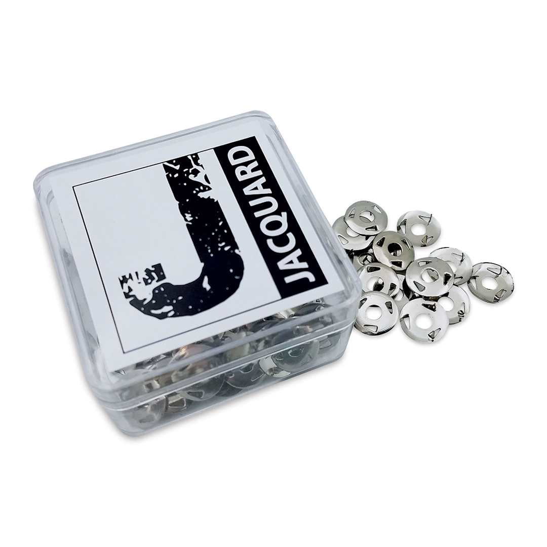 Open in modal - Jacquard Assa Tri-Point Pins - Box of 100 with several pins outside of box
