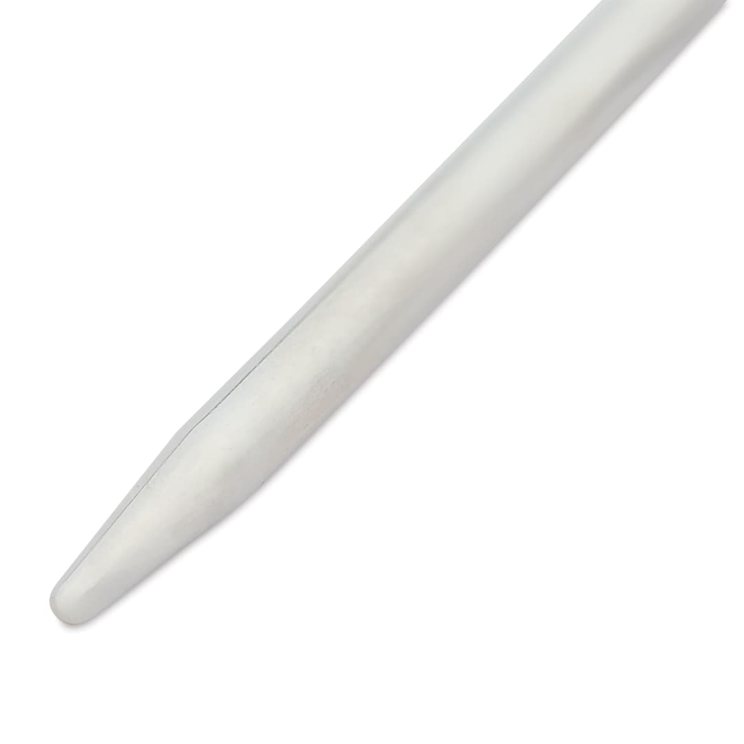 Open in modal - Skacel by Addi FlexiFlips Knitting Needles - Pkg of 3, 8", 2.75 mm close up to show tip