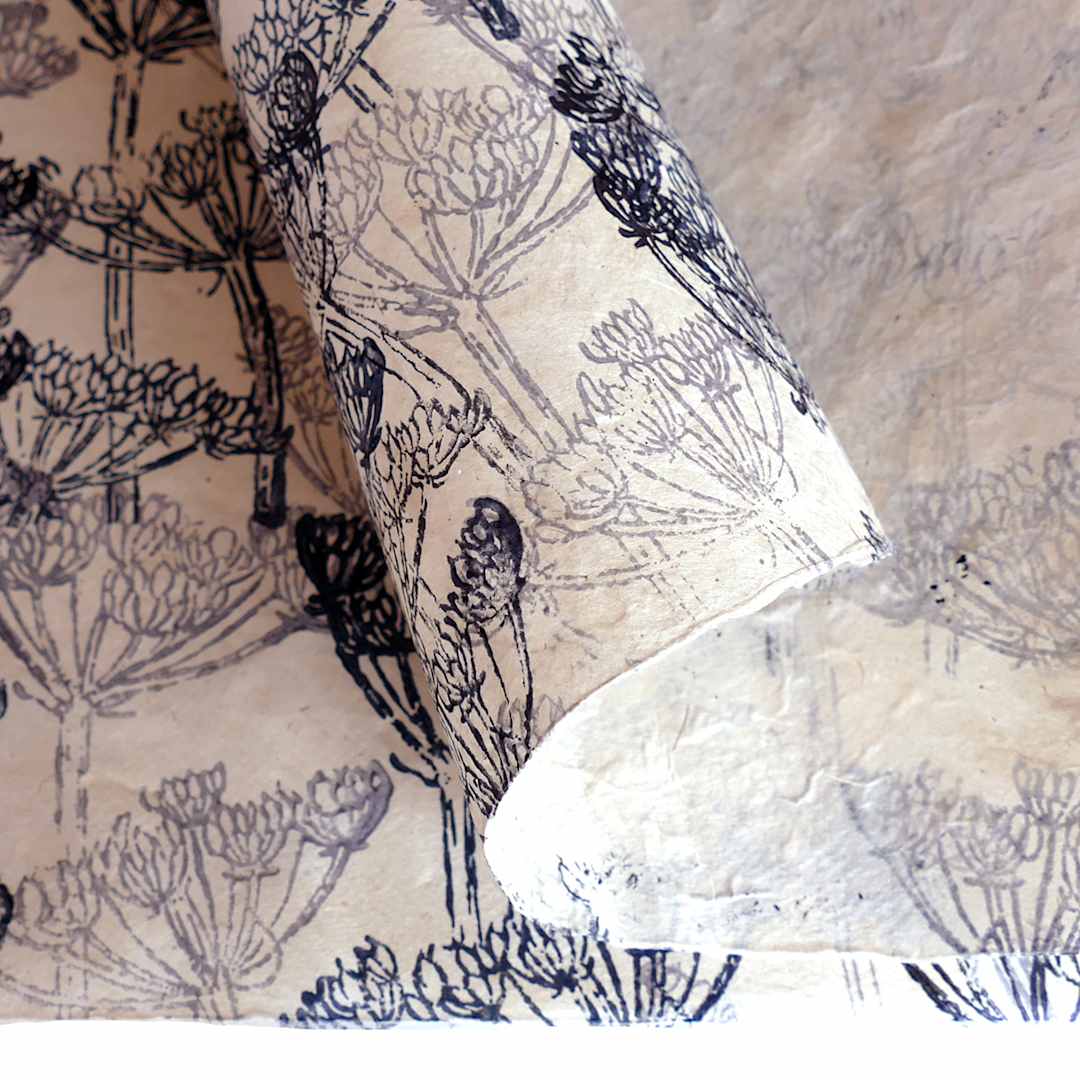 Open in modal - LAMALI Decorative Lokta Paper, 20 in x 30 in, Anise Flowers, Ombre, 3-Color Woodblock