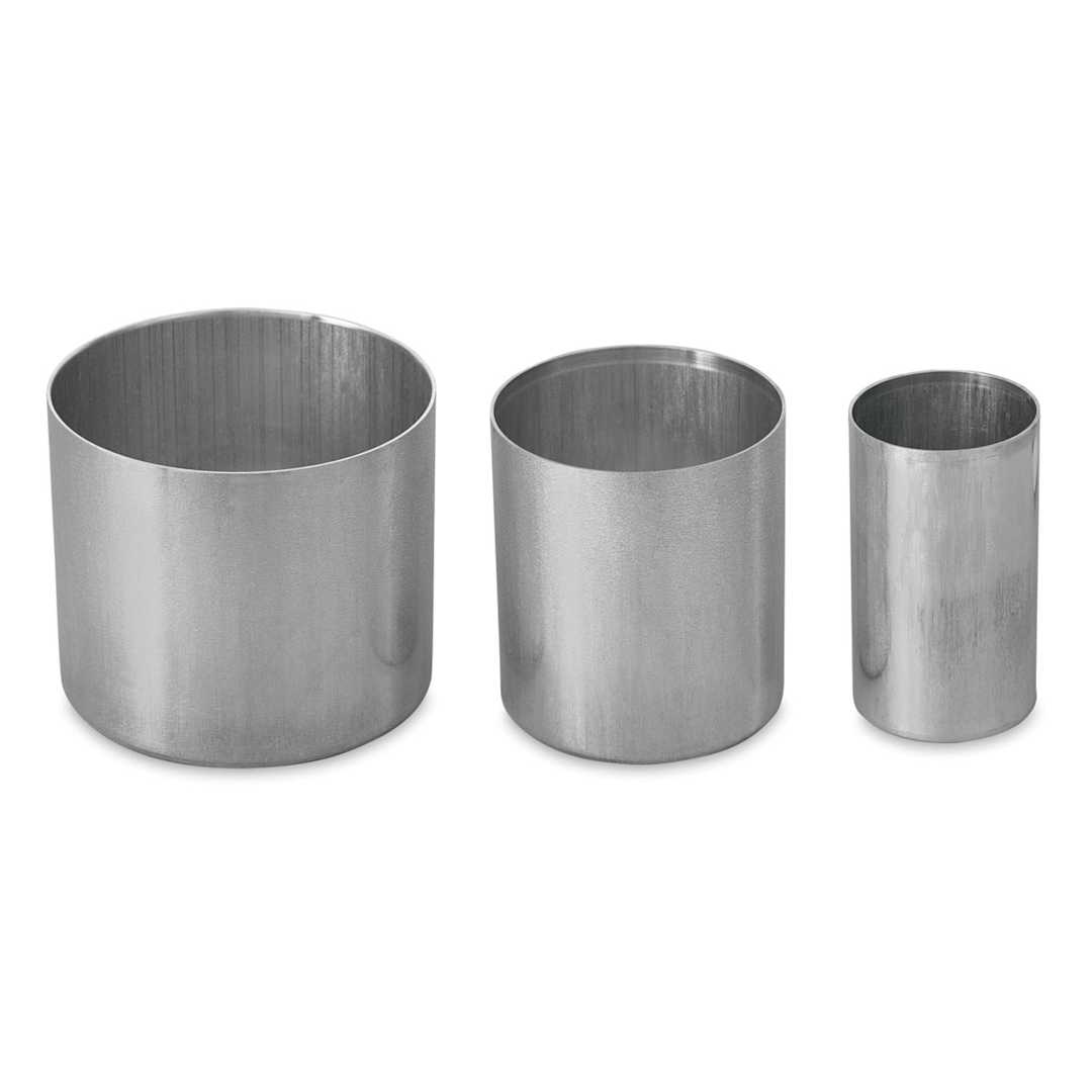 Open in modal - Country Lane Candle Molds - Set of 3 Round Metal Molds in graduated diameters