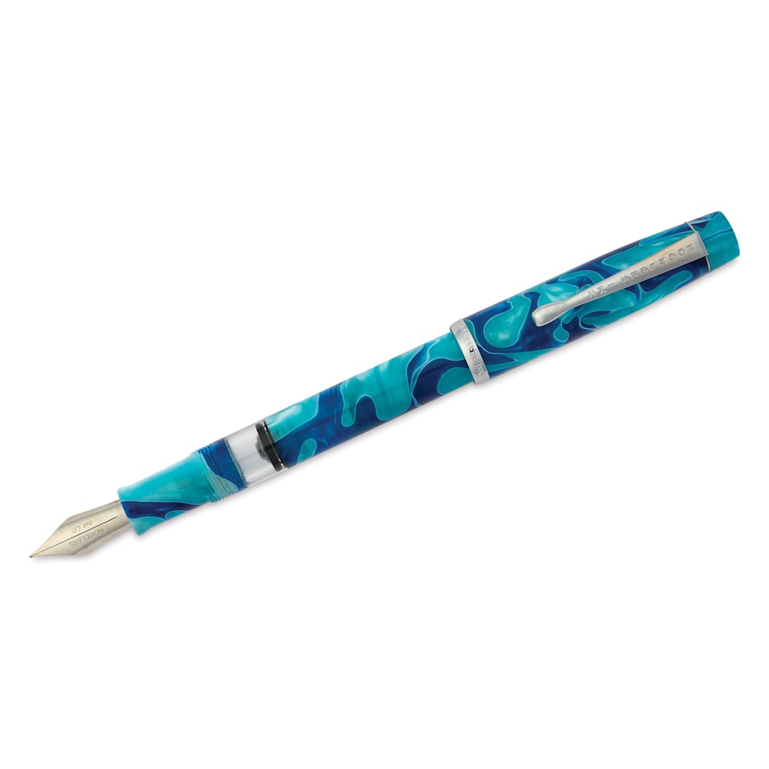 Open in modal - Noodler's Ink Konrad Acrylic Flex Fountain Pen - Marbled Marianas, cap off