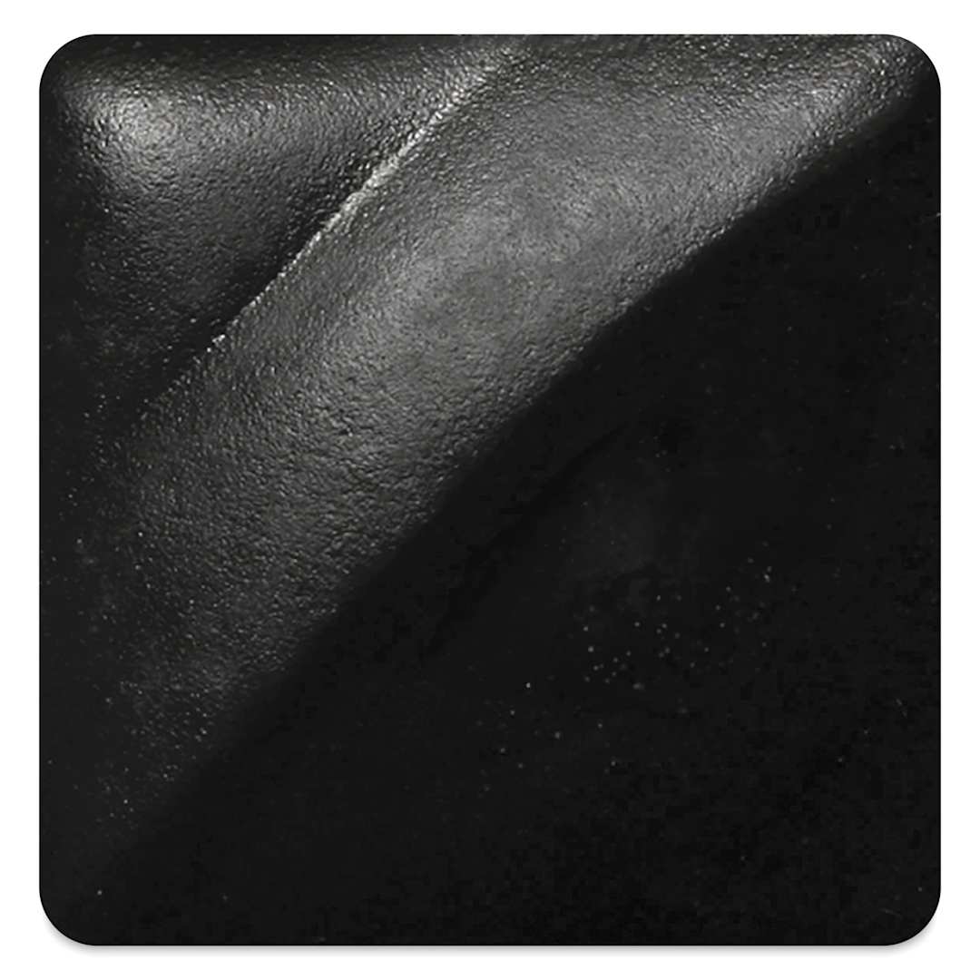 Open in modal - Amaco Velvet Sprayz Underglaze - Jet Black - fired to Cone 5