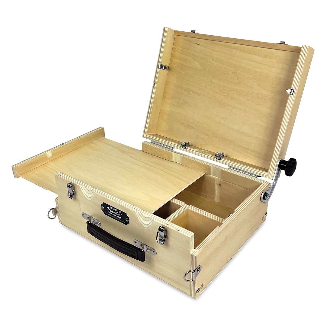 Open in modal - Guerrilla Painter Guerrilla Box, at an angle