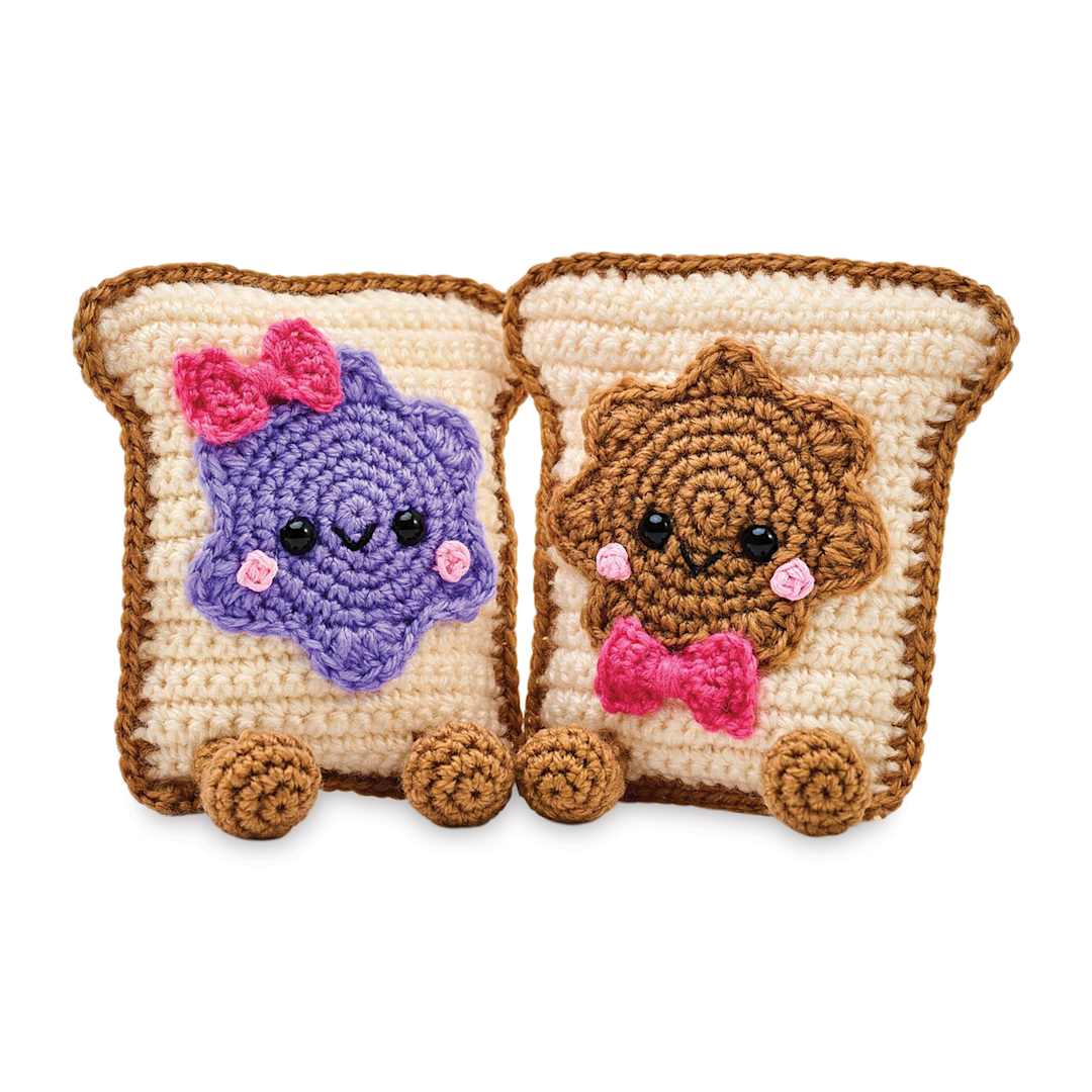 Open in modal - Bucilla Amigurumi Besties Kit - Better Together