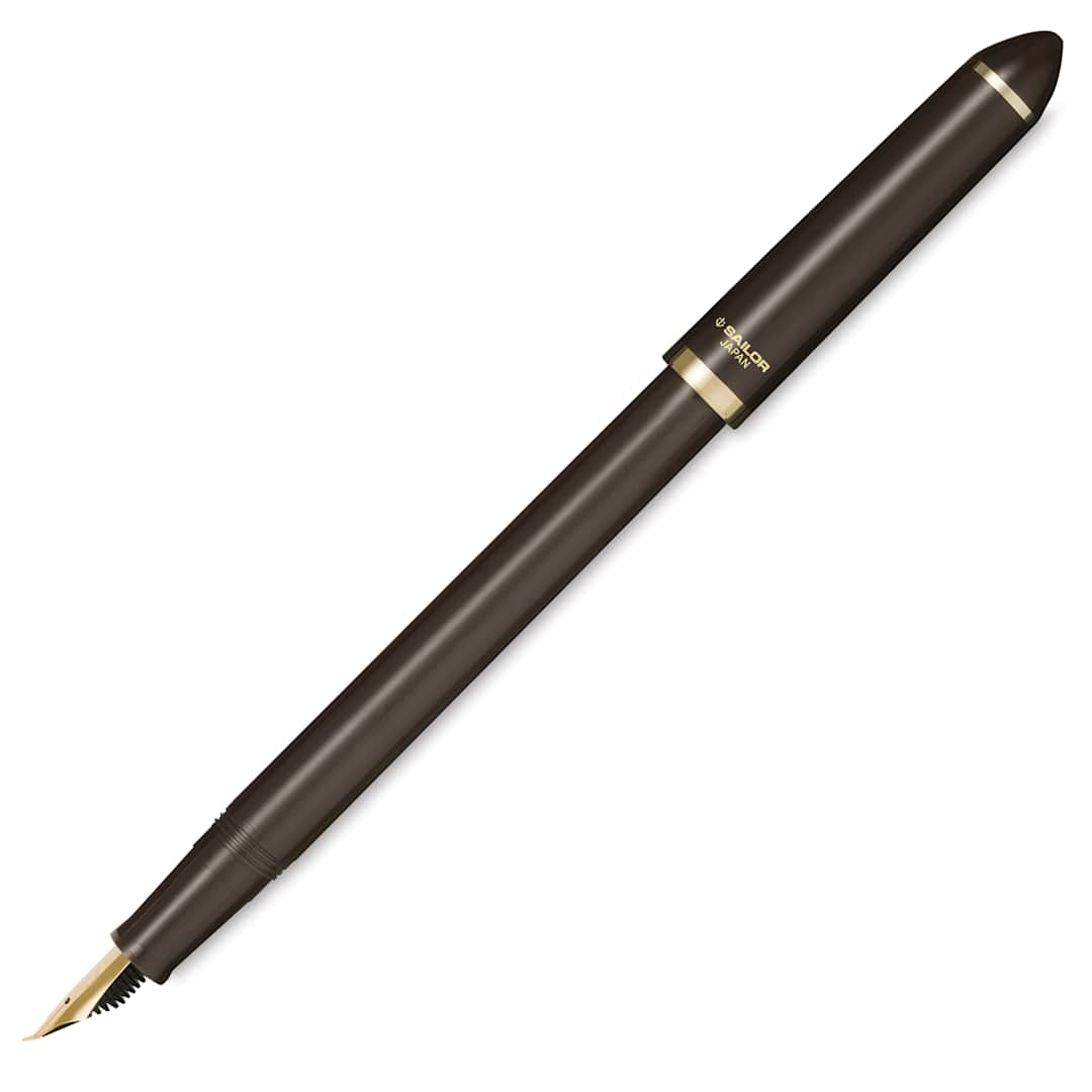 Open in modal - Sailor Fude De Mannen Fountain Pen - Pearl Brown, 40 Degree Nib, cap off