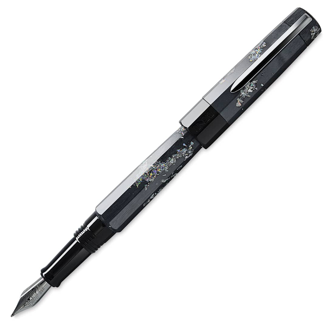 Open in modal - Benu Euphoria Fountain Pen - Caviar, cap removed (image shows a different size nib)