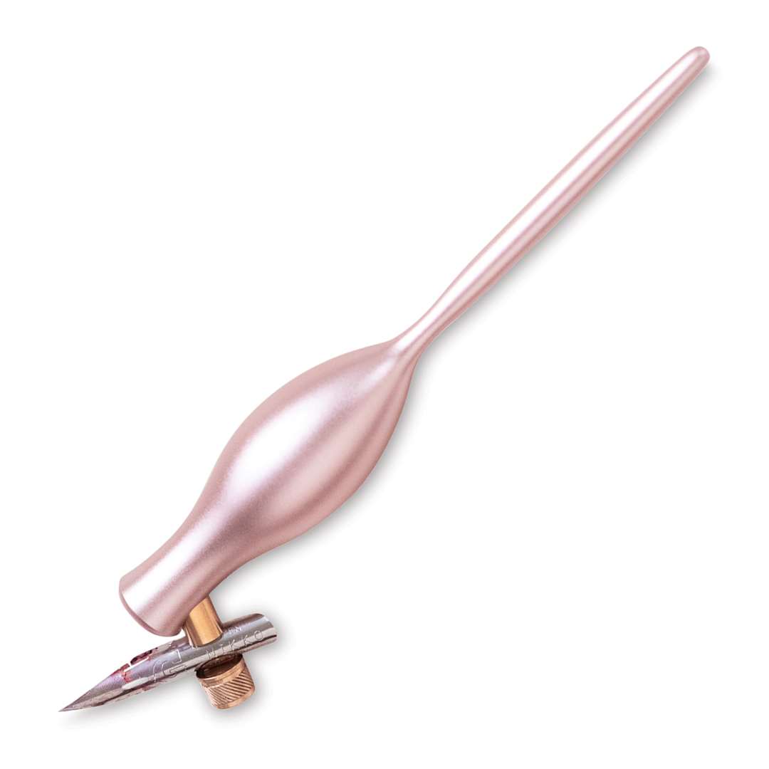 Open in modal - Tom’s Studio Carrot Oblique Calligraphy Dip Pen - Pink Lemonade