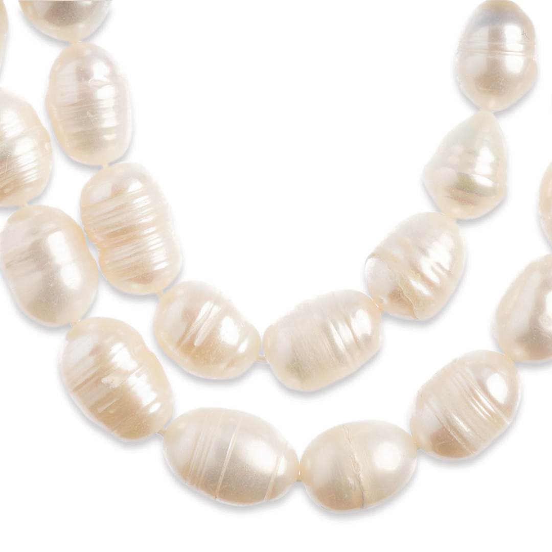 Open in modal - John Bead Earth's Jewels Freshwater Pearls - White, Rice, 8 mm to 9 mm (Close-up of pearls)