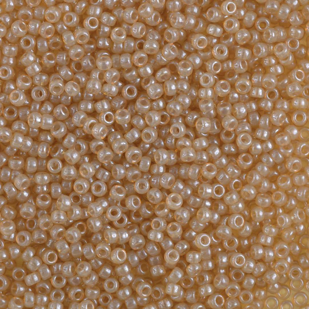 Open in modal - John Bead Miyuki Glass Seed Beads - Ivory Peach, close-up