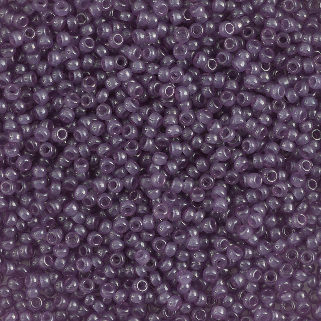 Open in modal - John Bead Miyuki Glass Seed Beads - Lavender, close-up