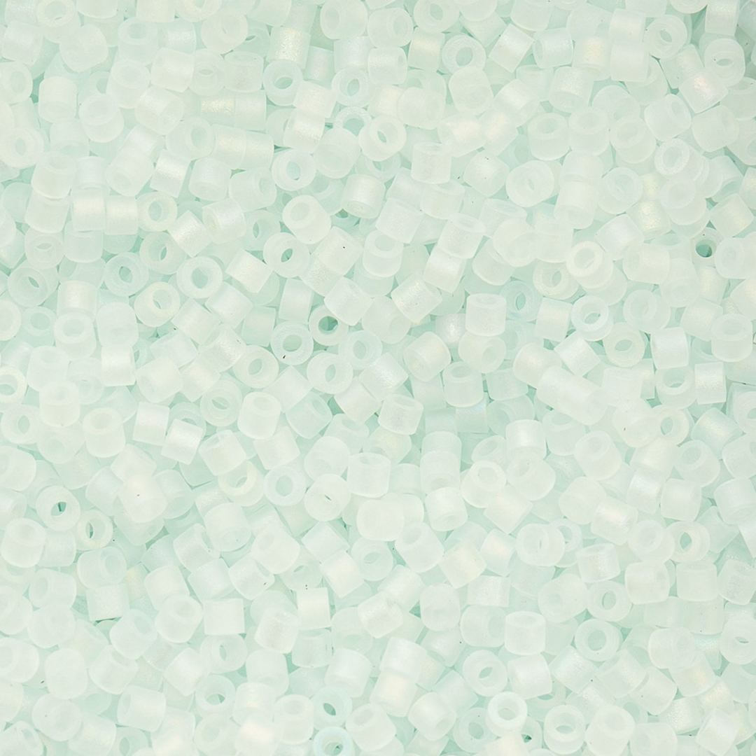 Open in modal - John Bead Cylin 11/0 Matte Macaron Cylindrical Seed Beads - Soft Blue AB