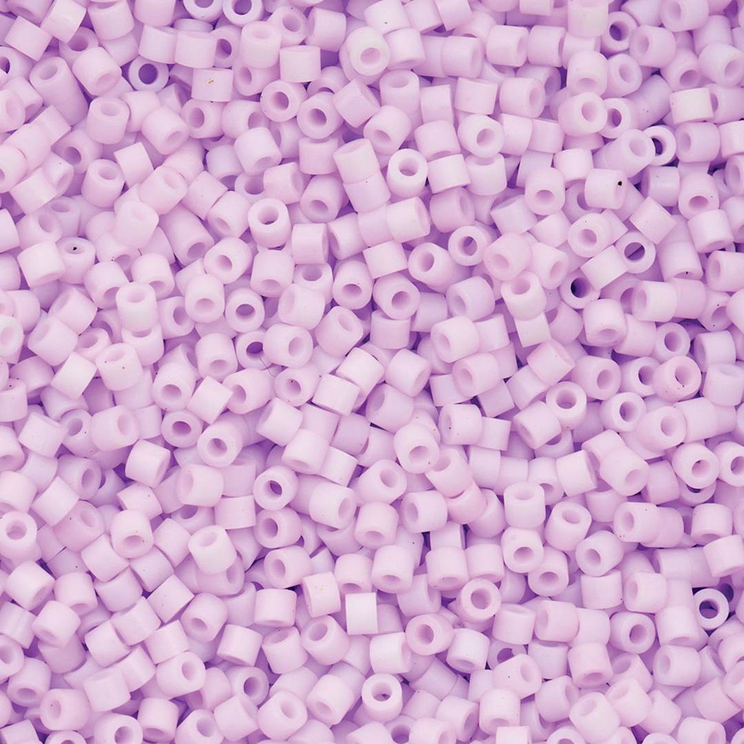 Open in modal - John Bead Cylin 11/0 Matte Macaron Cylindrical Seed Beads - Lavender