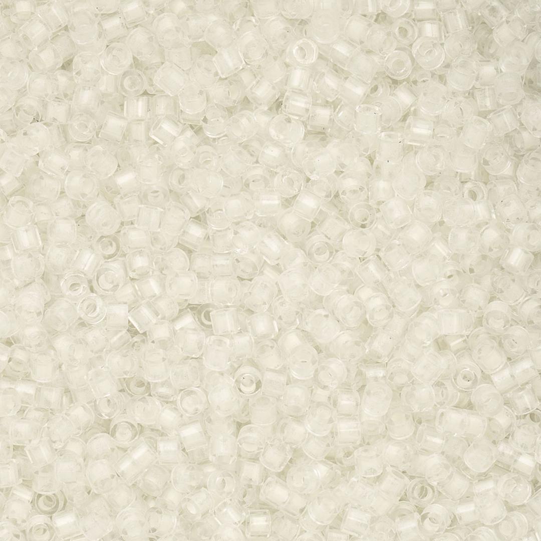 Open in modal - John Bead Cylin 11/0 Glow in the Dark Cylindrical Seed Beads - White to Green, 25g