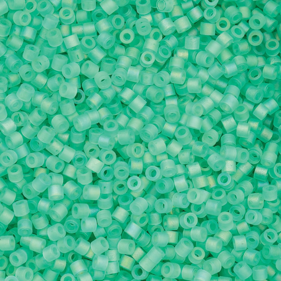 Open in modal - John Bead Cylin 11/0 Matte Macaron Cylindrical Seed Beads - Green Turquoise AB