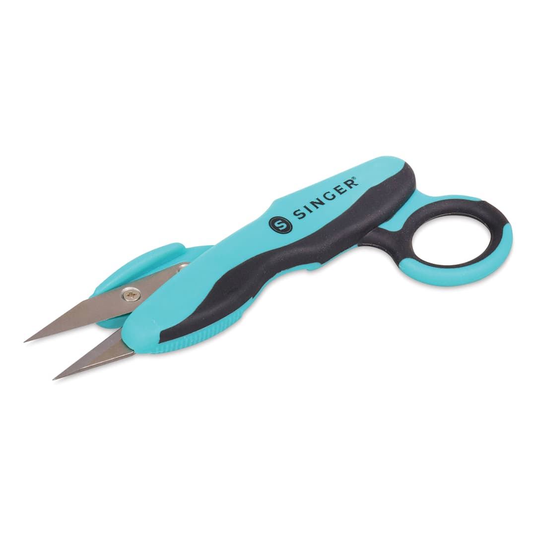 Open in modal - Singer ProSeries Thread Snips angled view
