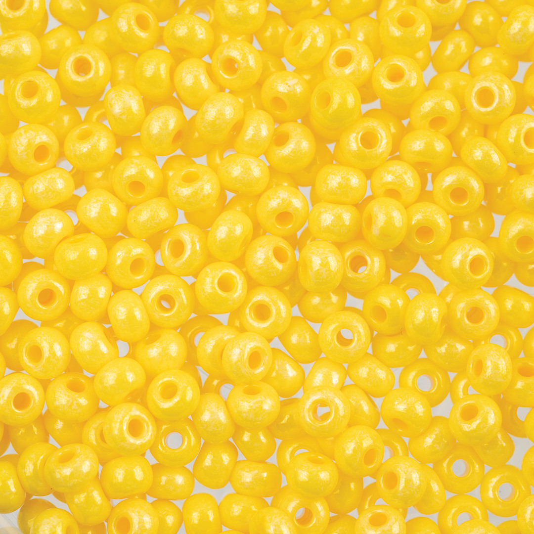 Open in modal - John Bead 6/0 Czech Glass Seed Beads - Lemon Drop