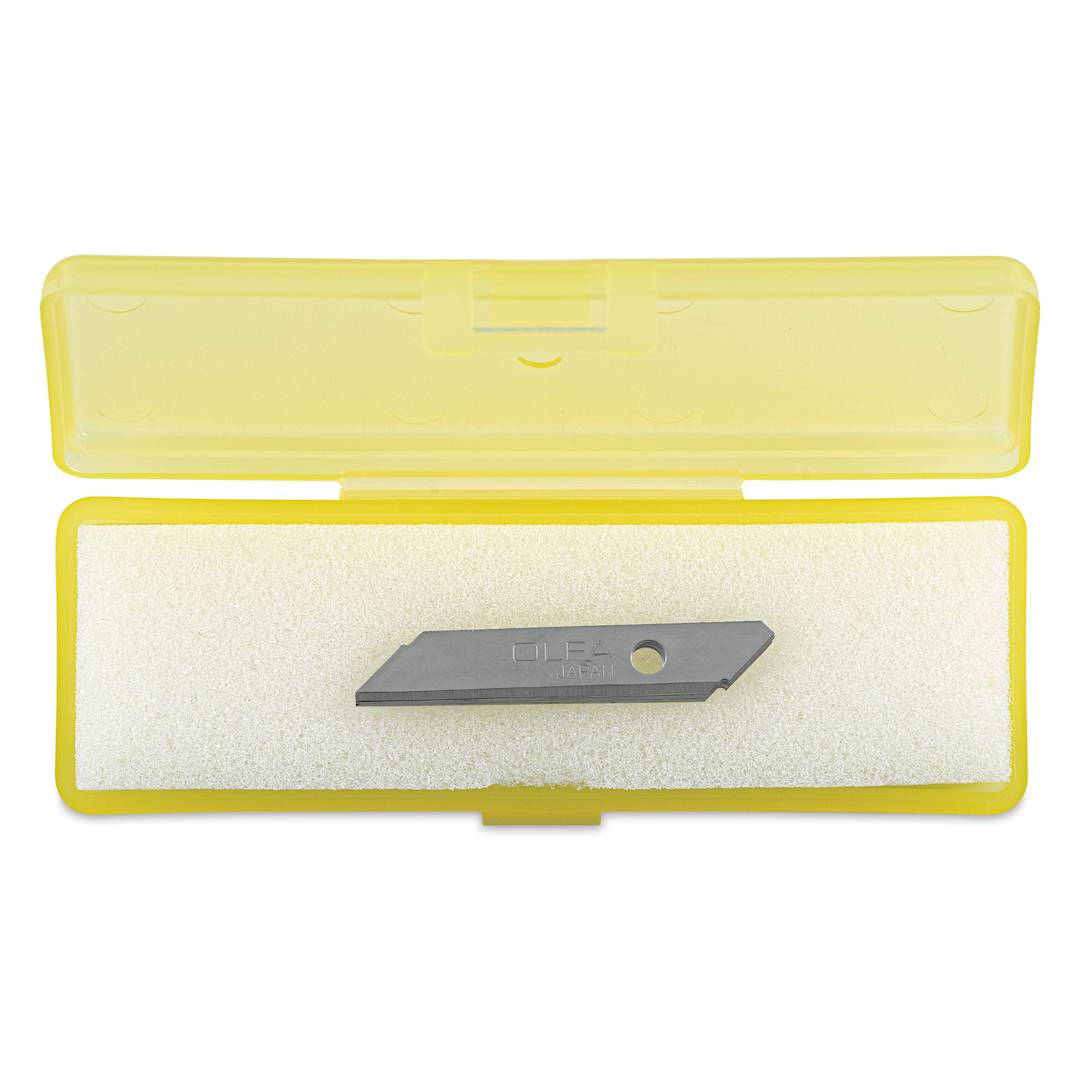 Open in modal - Olfa Top Sheet Cutter Blades - 6 mm, Pkg of 5, inside carrying case with lid open