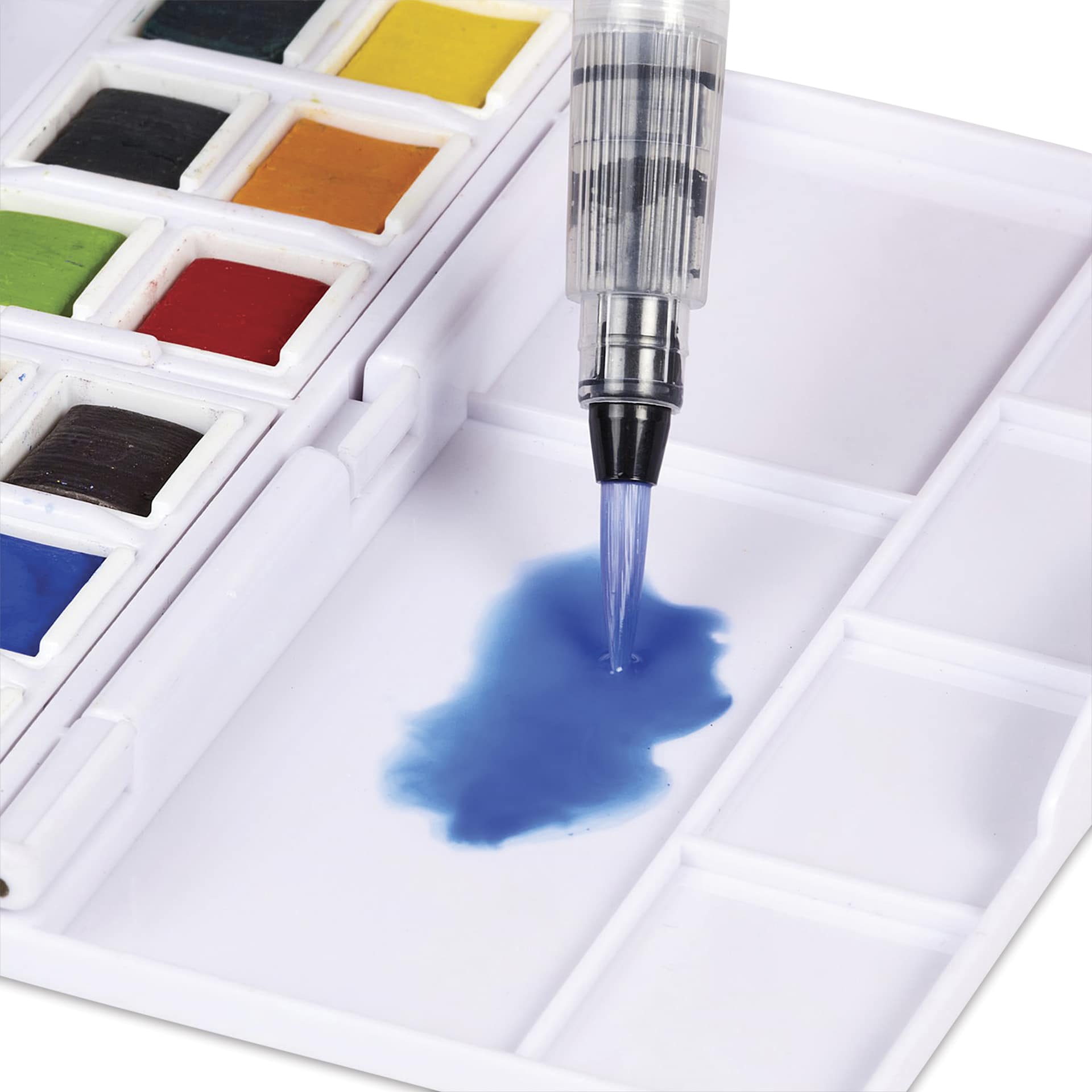The top of the case can that the pans are in can be used as a palette