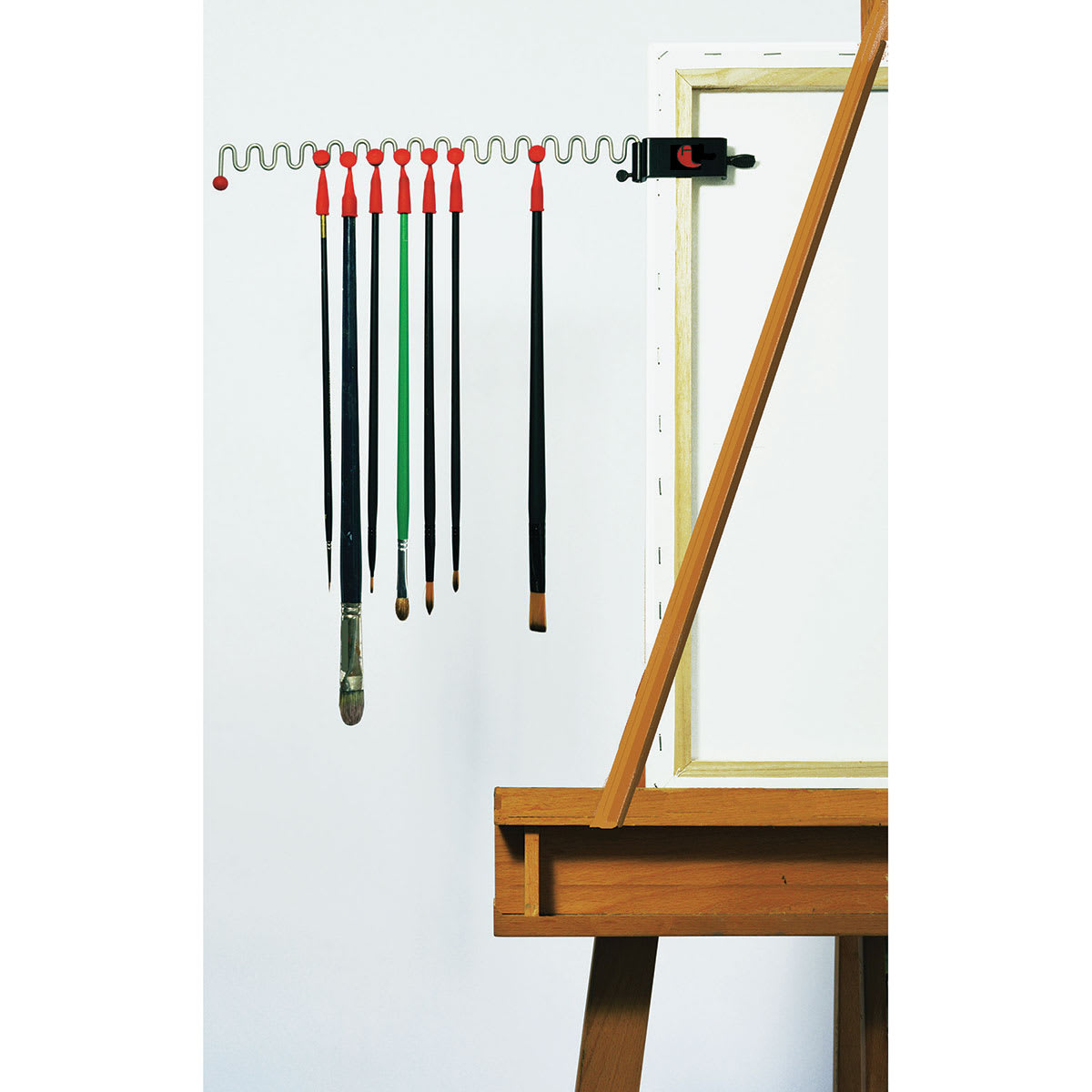 Artists Line Brush Line - Canvas/Easel Line shown with brushes attached to a canvas frame back
