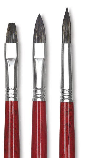 Escoda Black Sable Oil Brushes - Closeup of Bright, Filbert and Round Brushes
