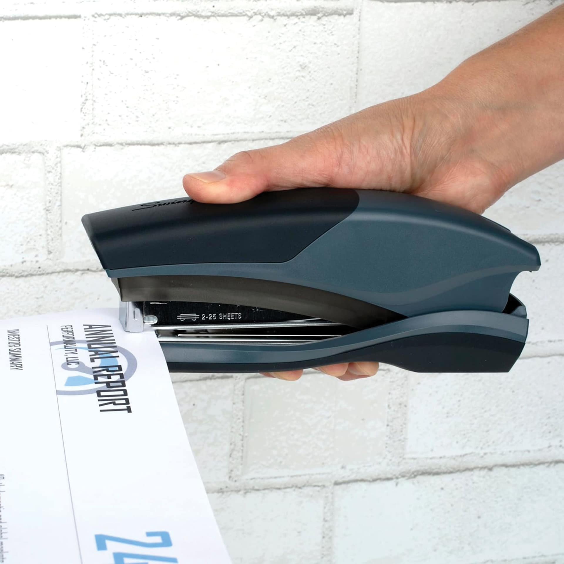Swingline Optima 25 Reduced Effort Stapler stapling papers