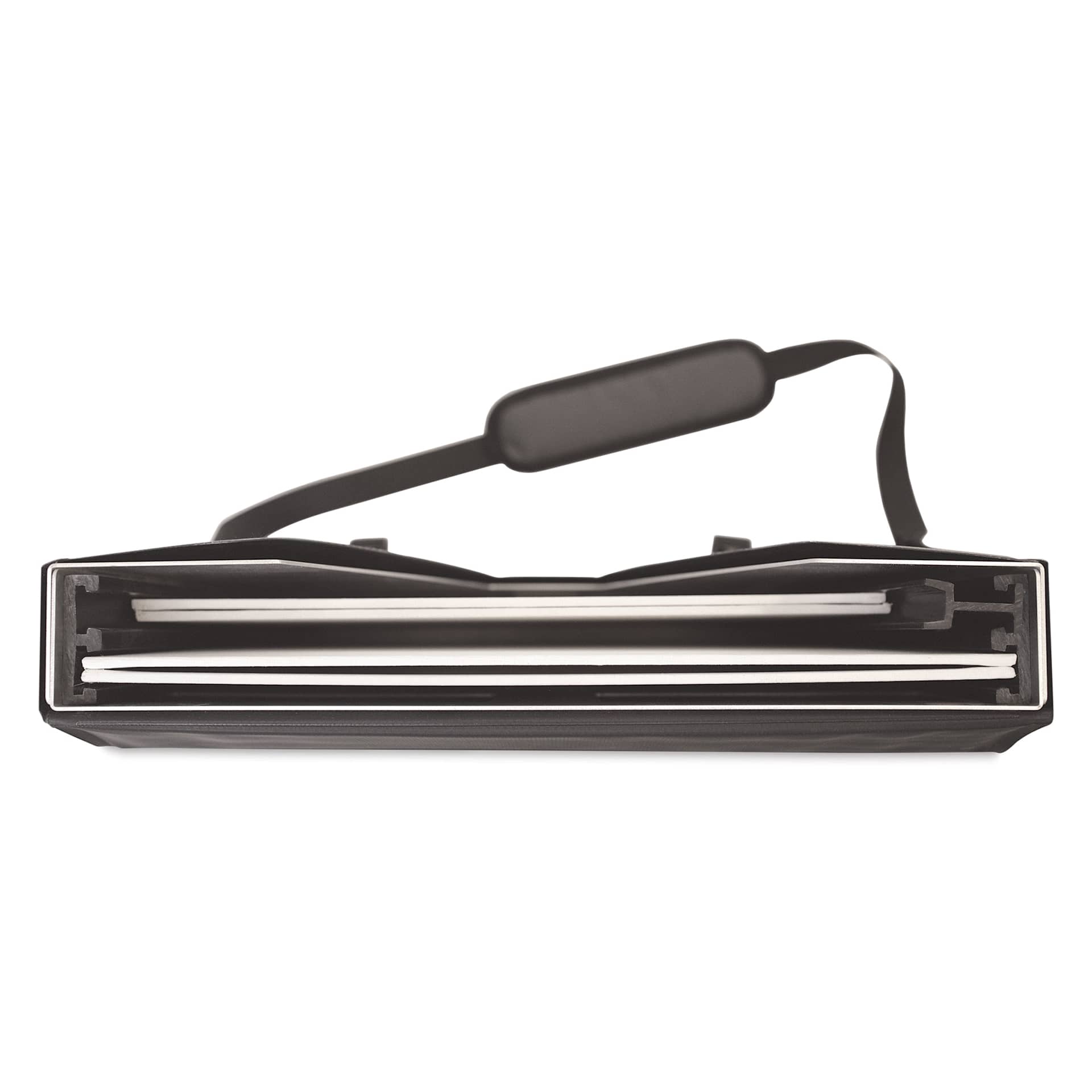 New Wave u.go Wet Panel Carrier - Large, flat view inside carrier