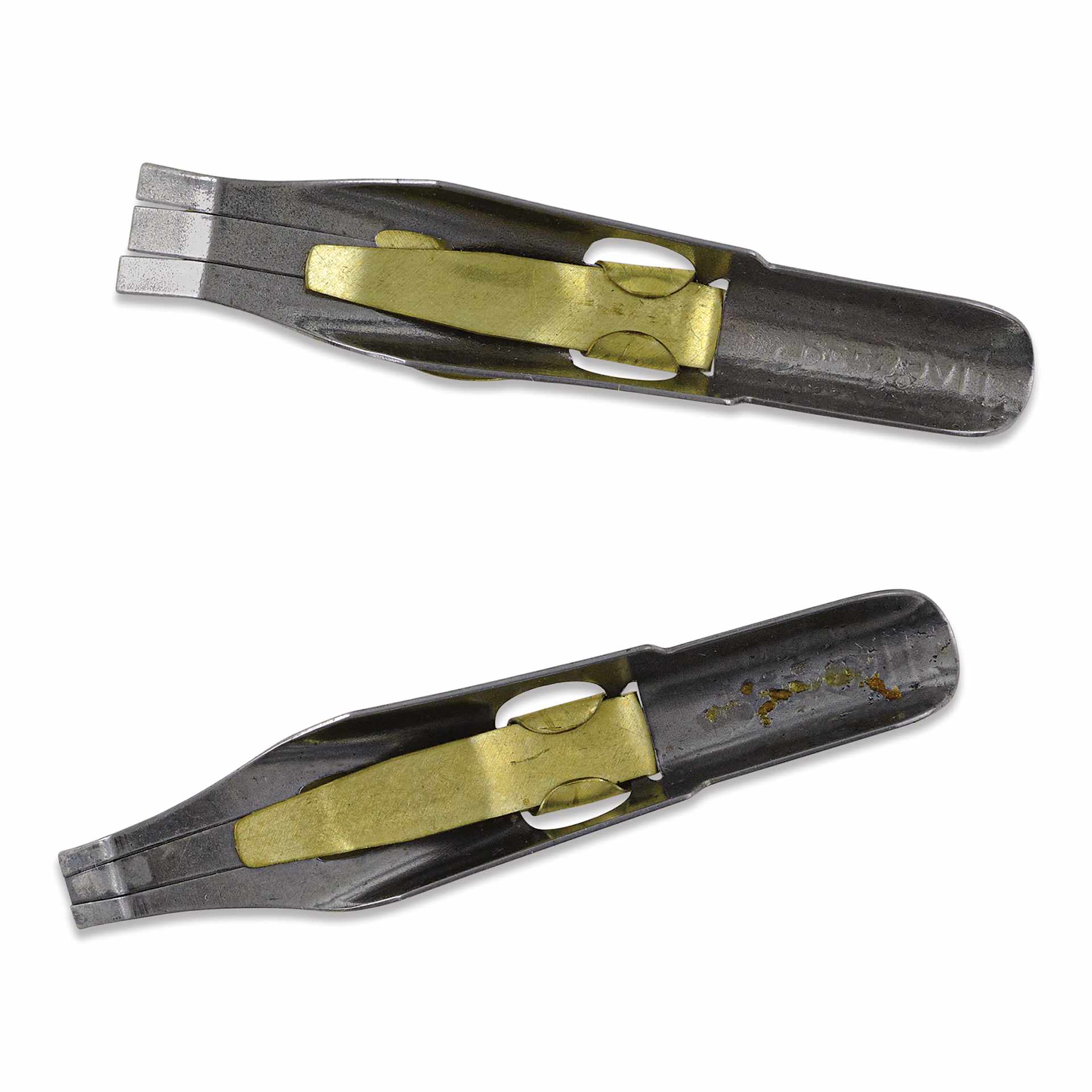 Speedball Broad Edge A-Series Square Calligraphy Nibs - A0 and A1, view of the bottom of the nib