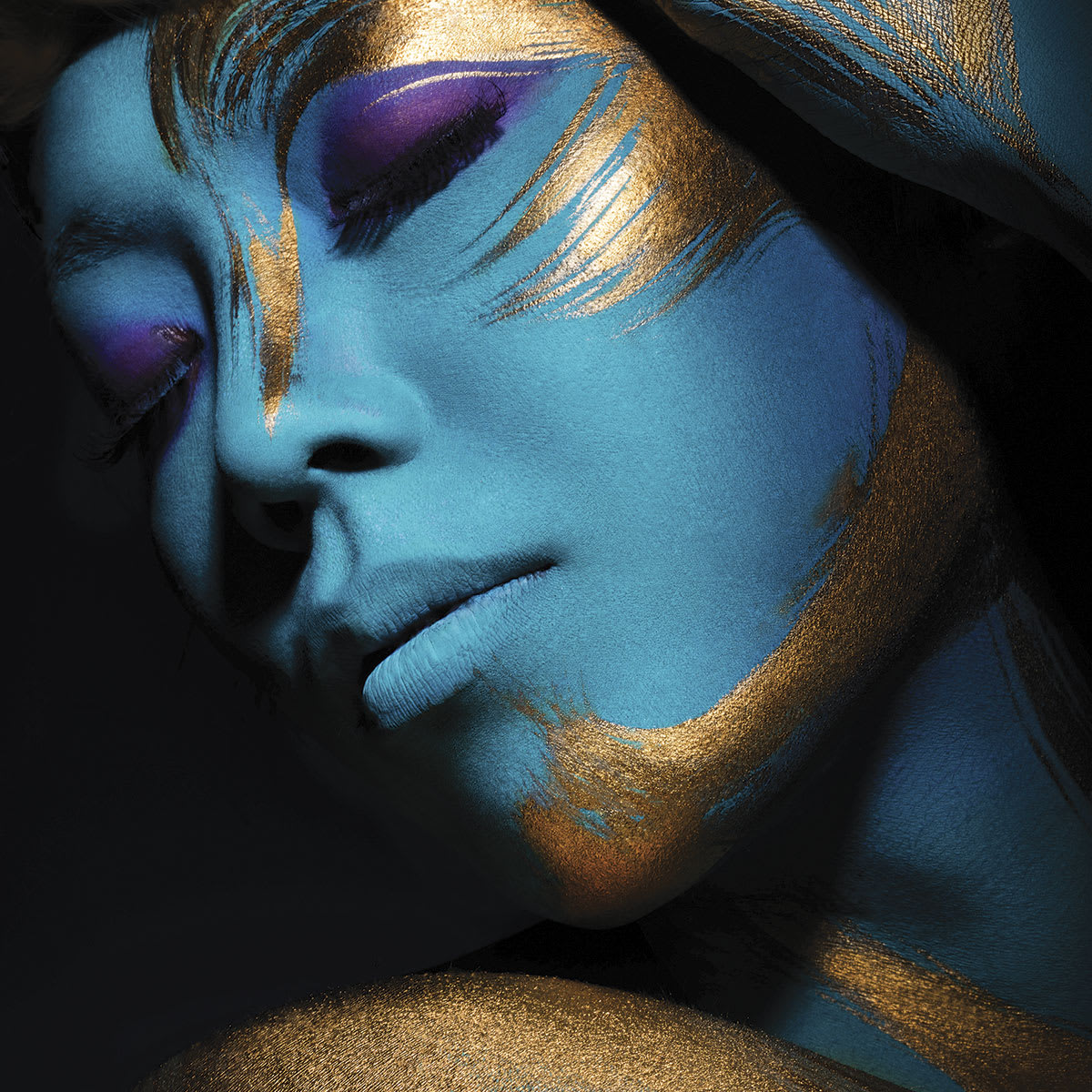 Graftobian F/X Aire Airbrush Face and Body Makeup - Example of painted face
