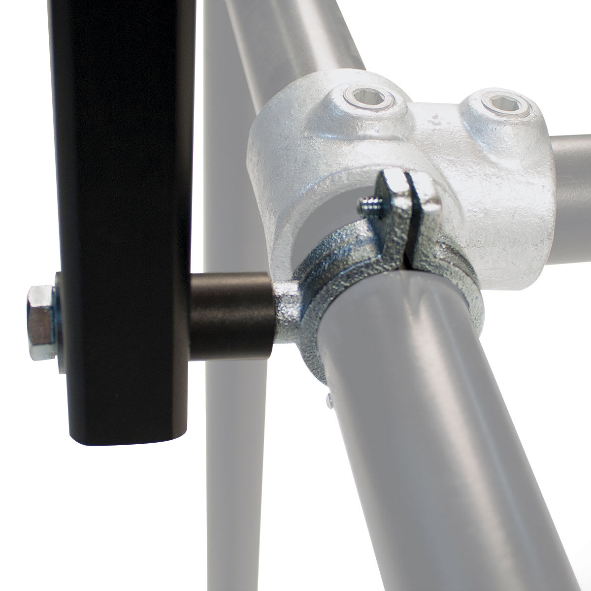 Brent Clay Extruder HD - Closeup of slab roller mount attached to frame
