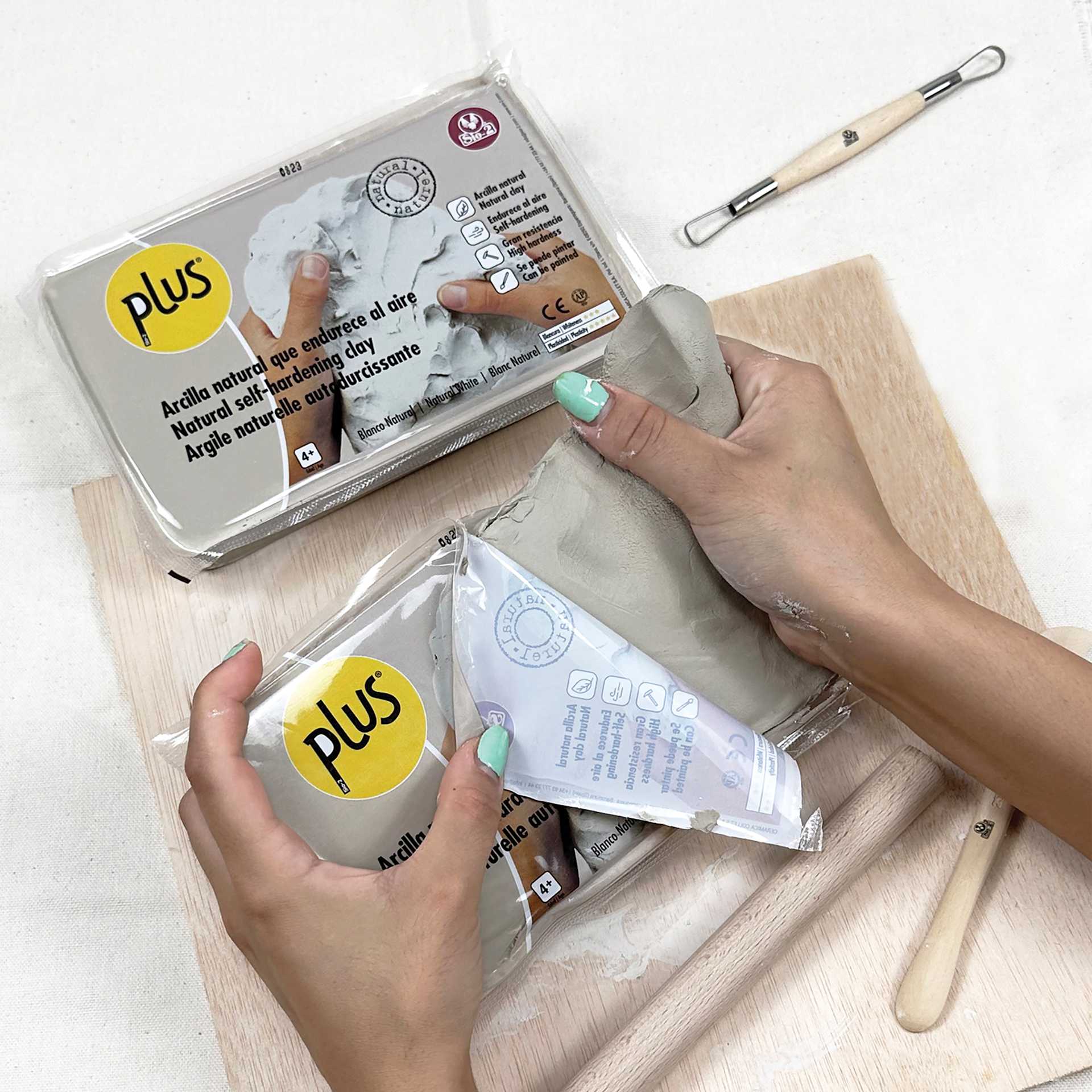Sio-2 Plus Clay - 2.2 lb, White - removing clay from packaging
