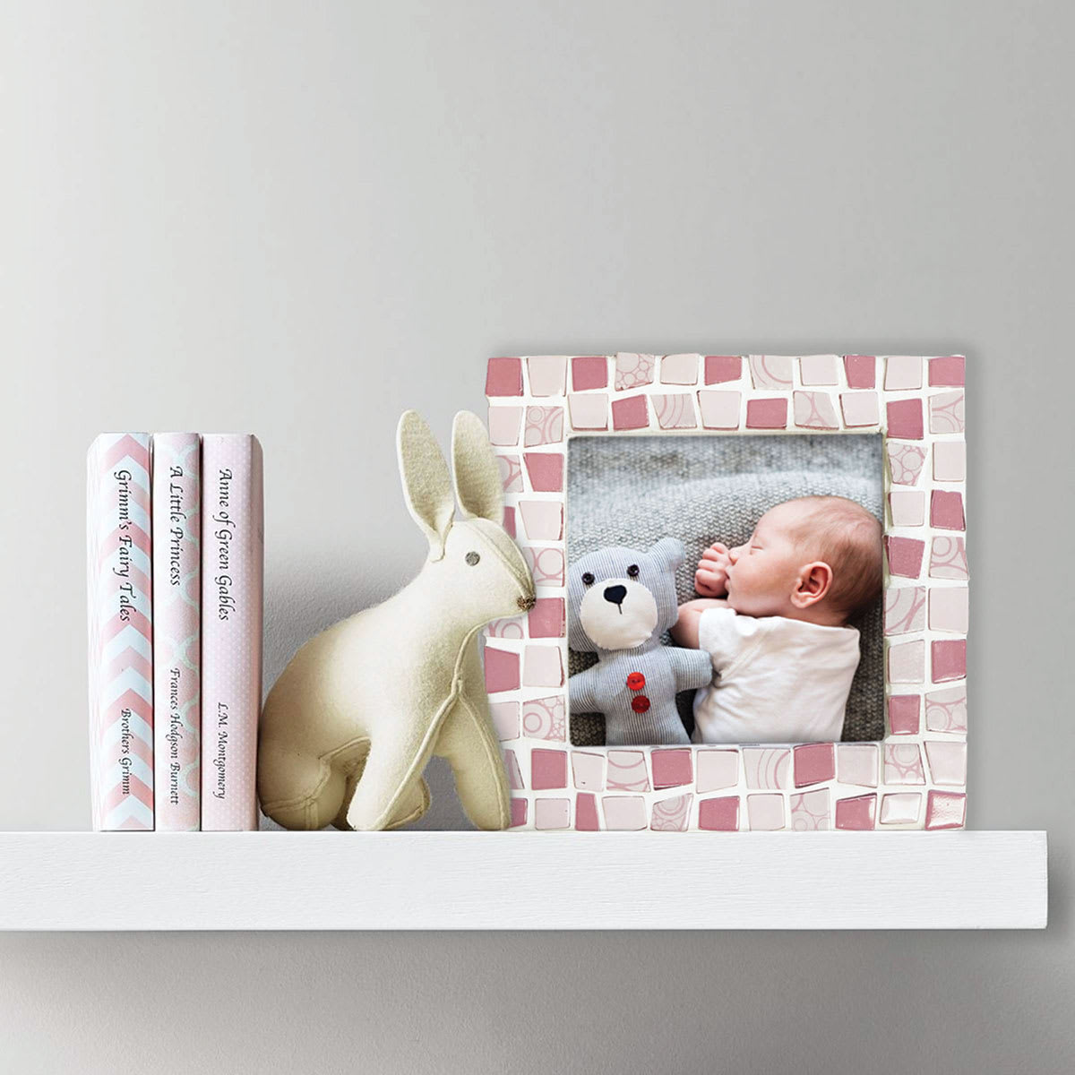 DIY Designs Photo Frame Mosaic Kit - Coral, 6" x 6", Sample Artwork
