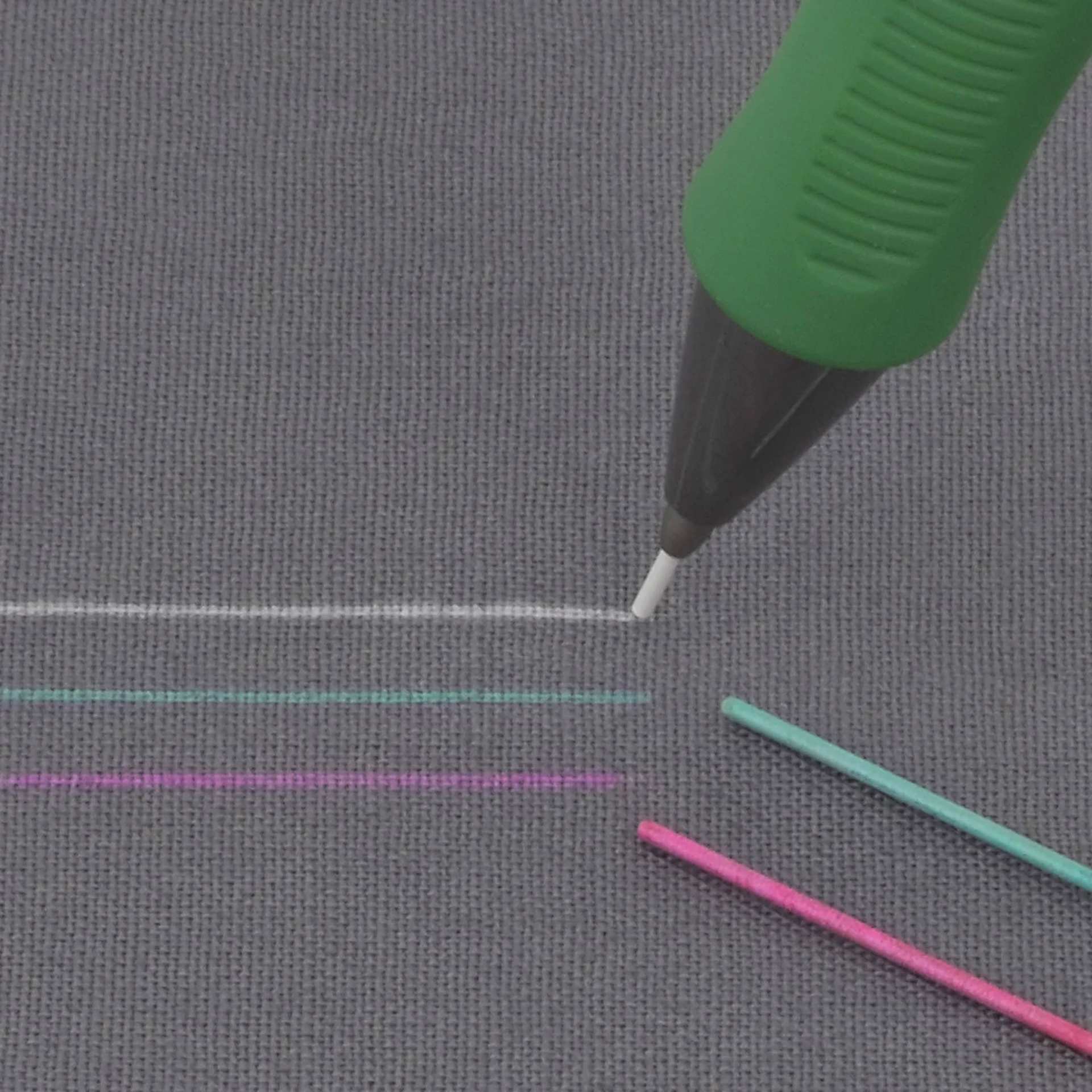 Dritz Tailor's Marking Set close-up of chalk lines
