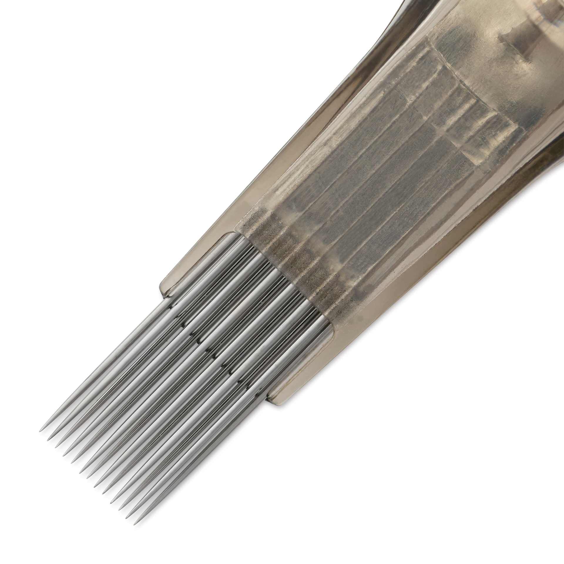 Peak Quartz Magnum Long Taper Tattoo Needle Cartridges - #12, 13 Needles, Pkg of 20, close-up of needle