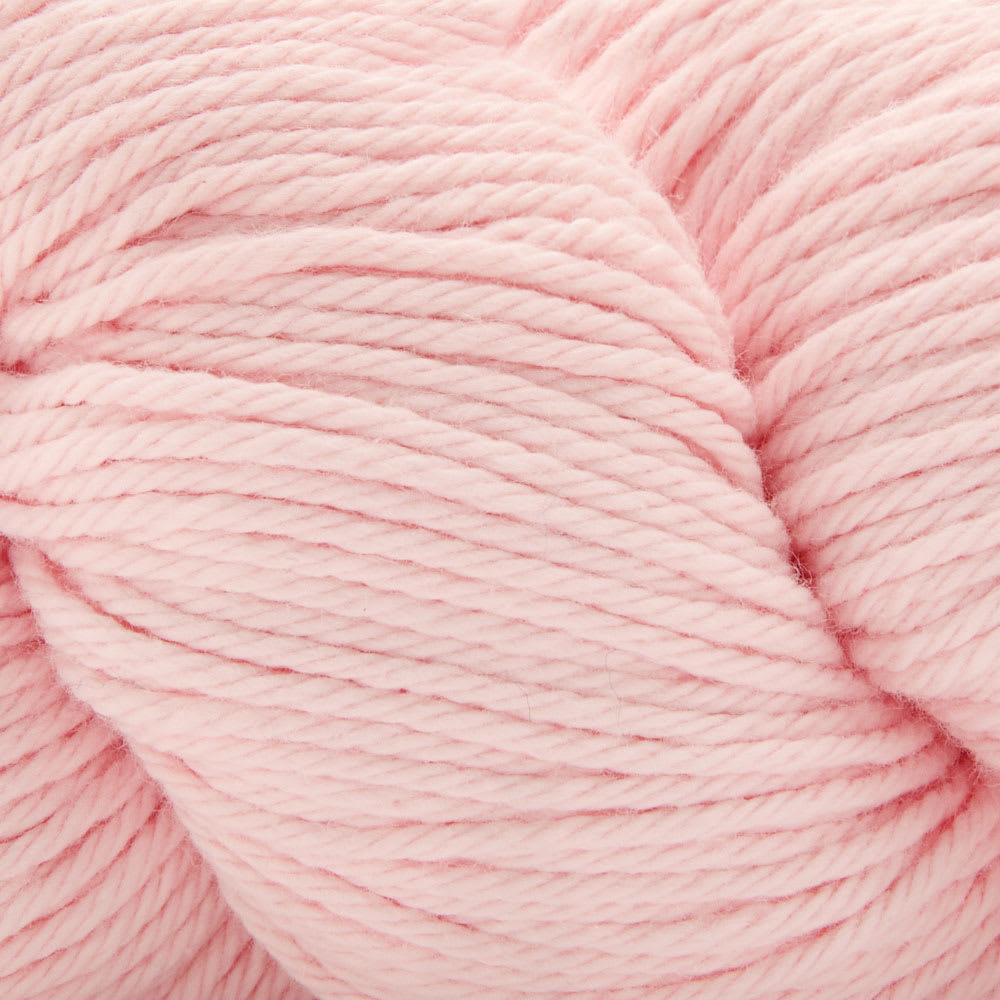 Universal Yarn Cotton Supreme - Blush, close-up