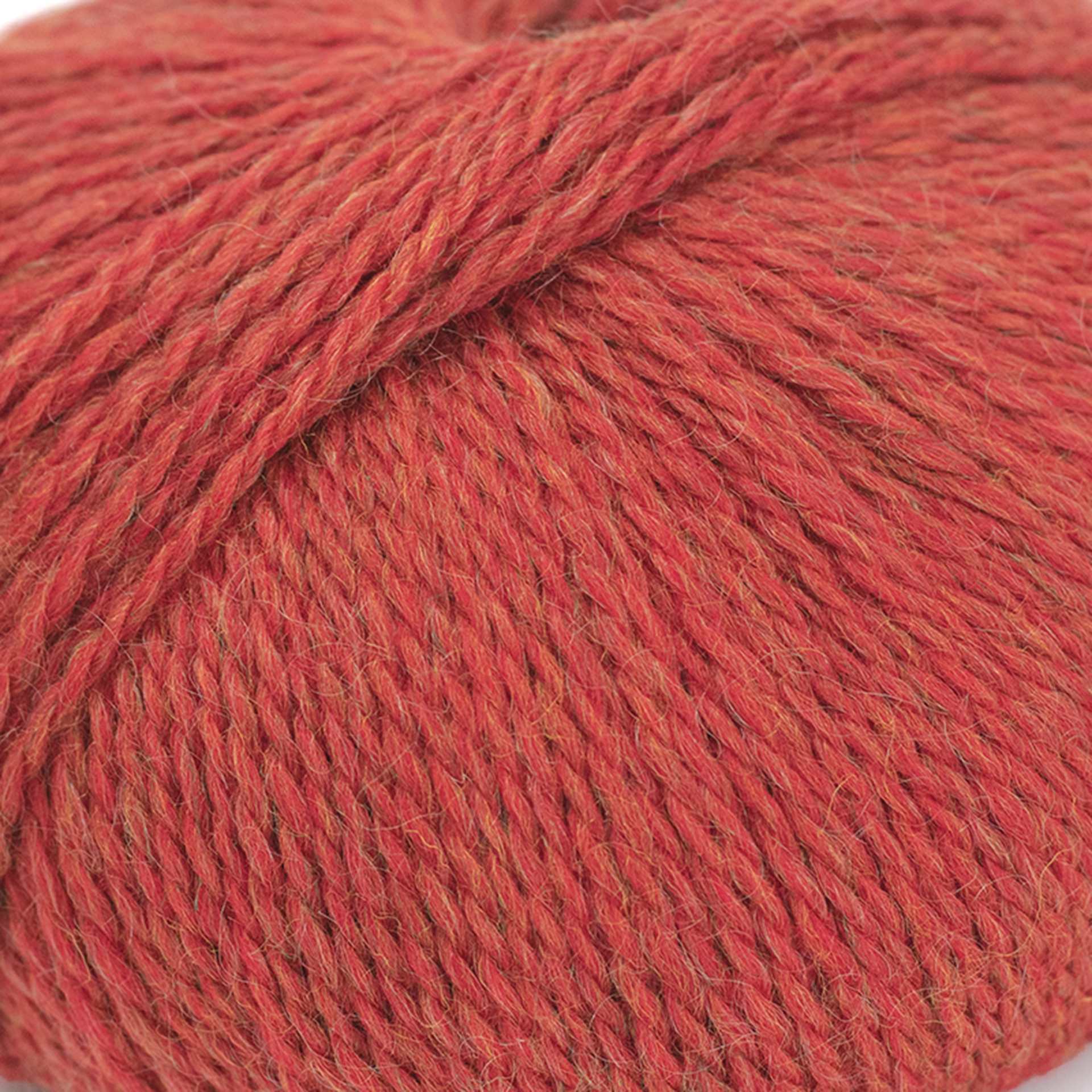 HiKoo Highland Lux Yarn - Ember close up to show texture