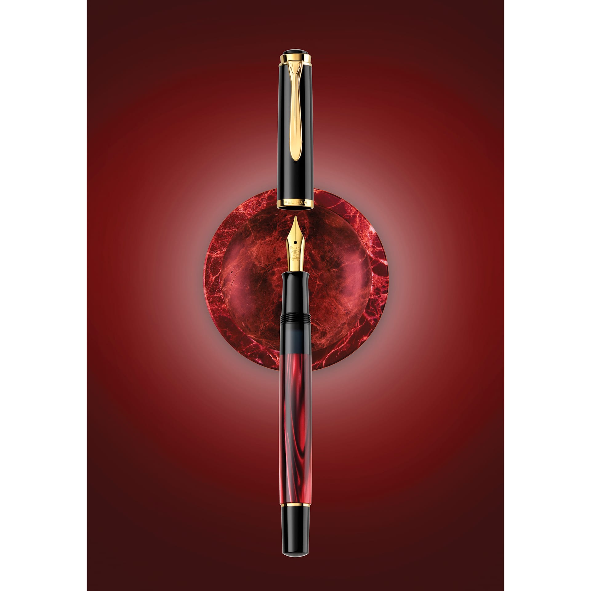 Pelikan M200 Fountain Pen - Red Marble