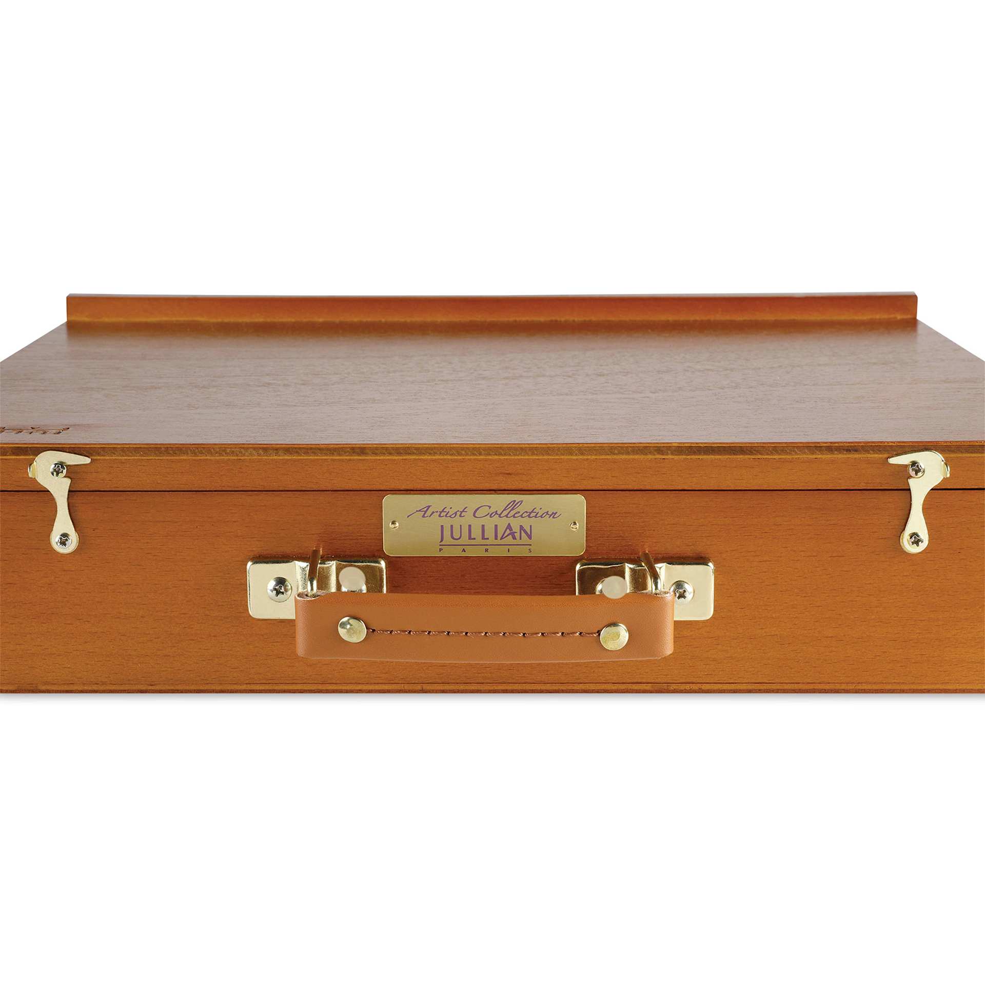Jullian Travel Pochade Box, front view of the closed box. 