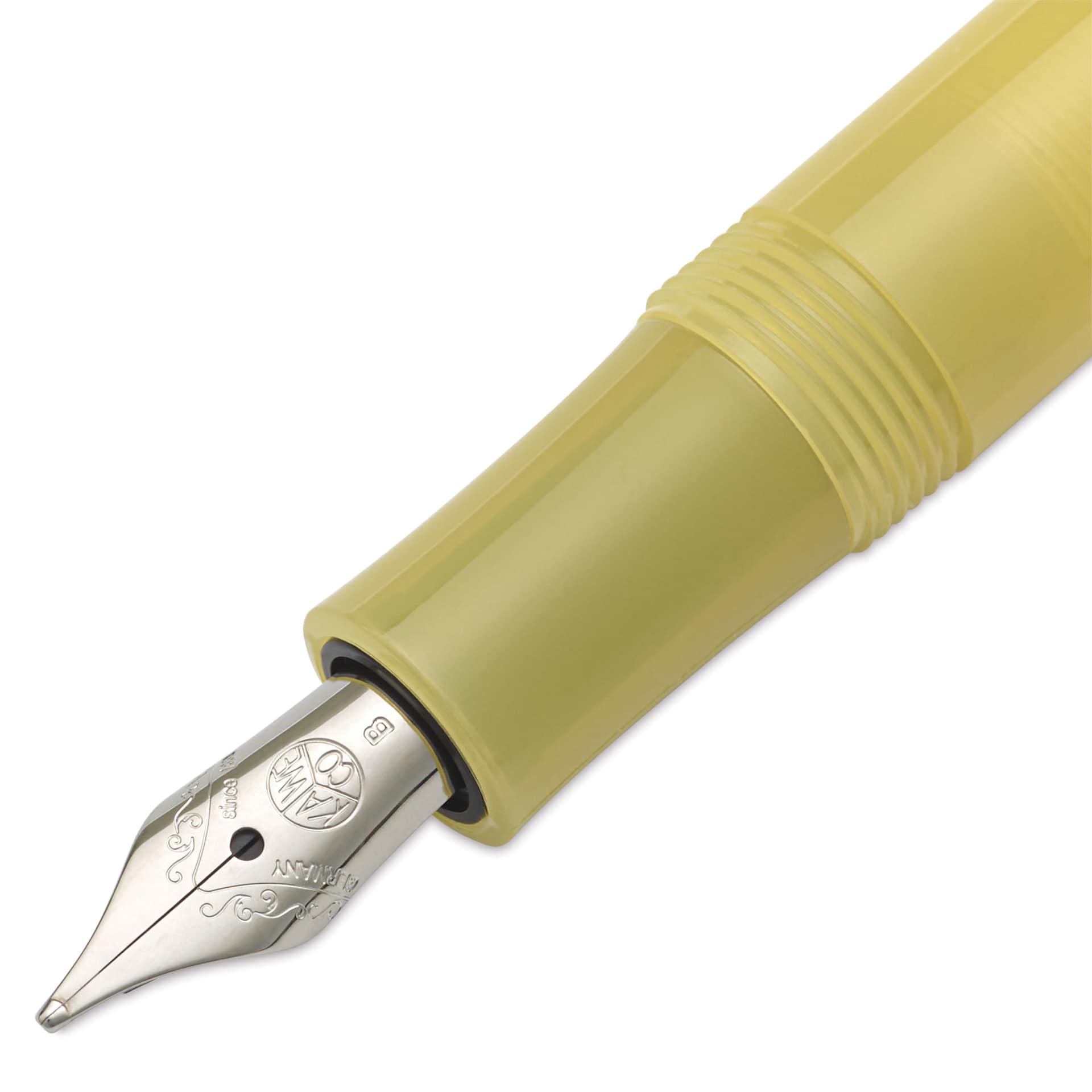 Kaweco Frosted Sport Fountain Pen - Sweet Banana, Broad, close-up of the nib