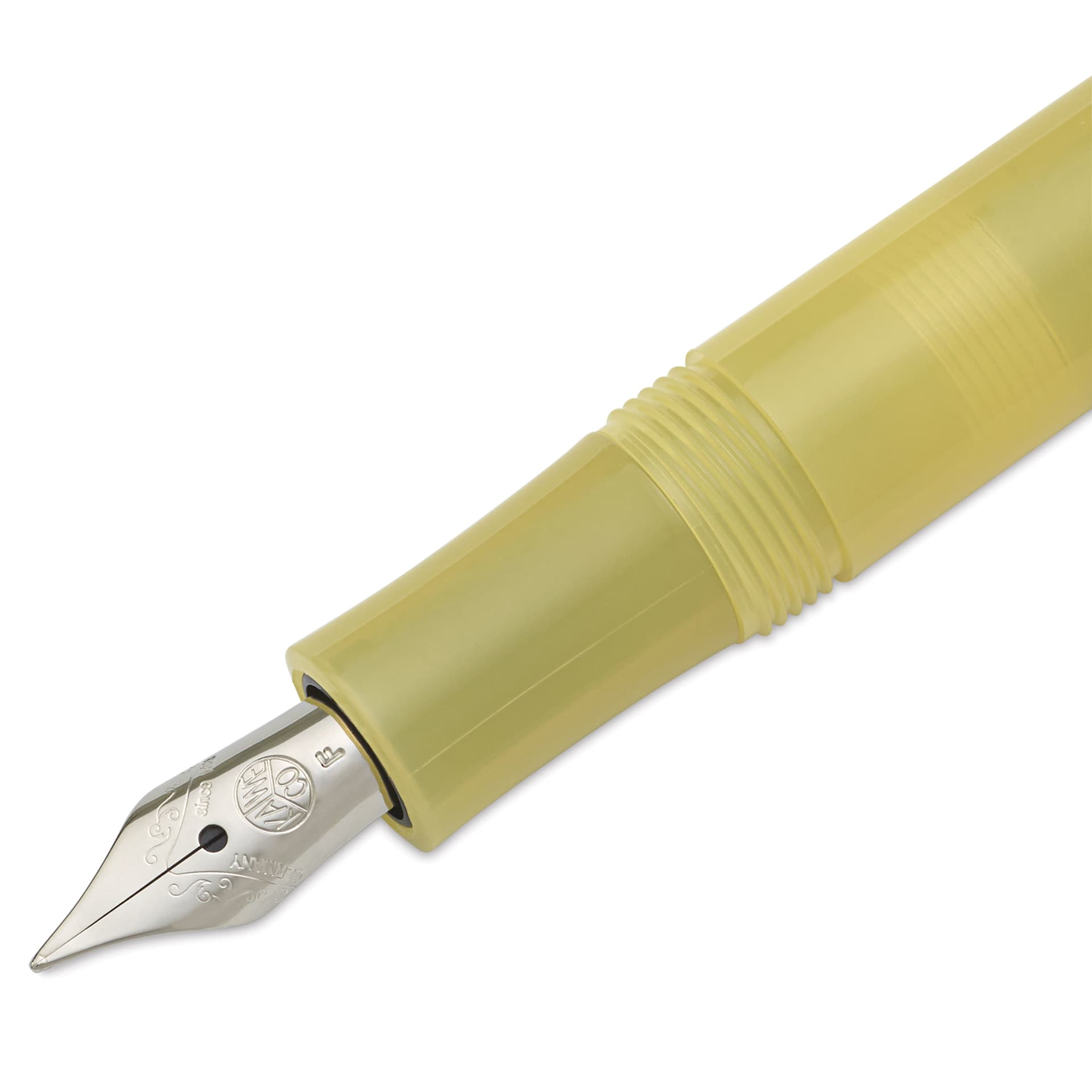 Kaweco Frosted Sport Fountain Pen - Sweet Banana, Fine, close-up of the nib
