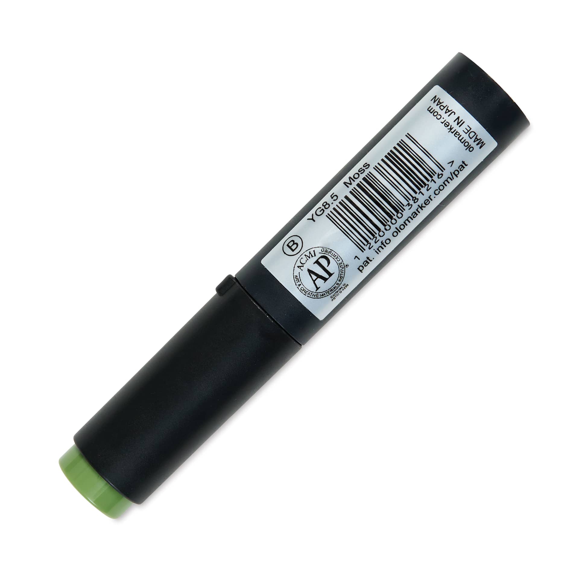 Olo Brush-Tip Half Marker - YG8.5 Moss back with cap on