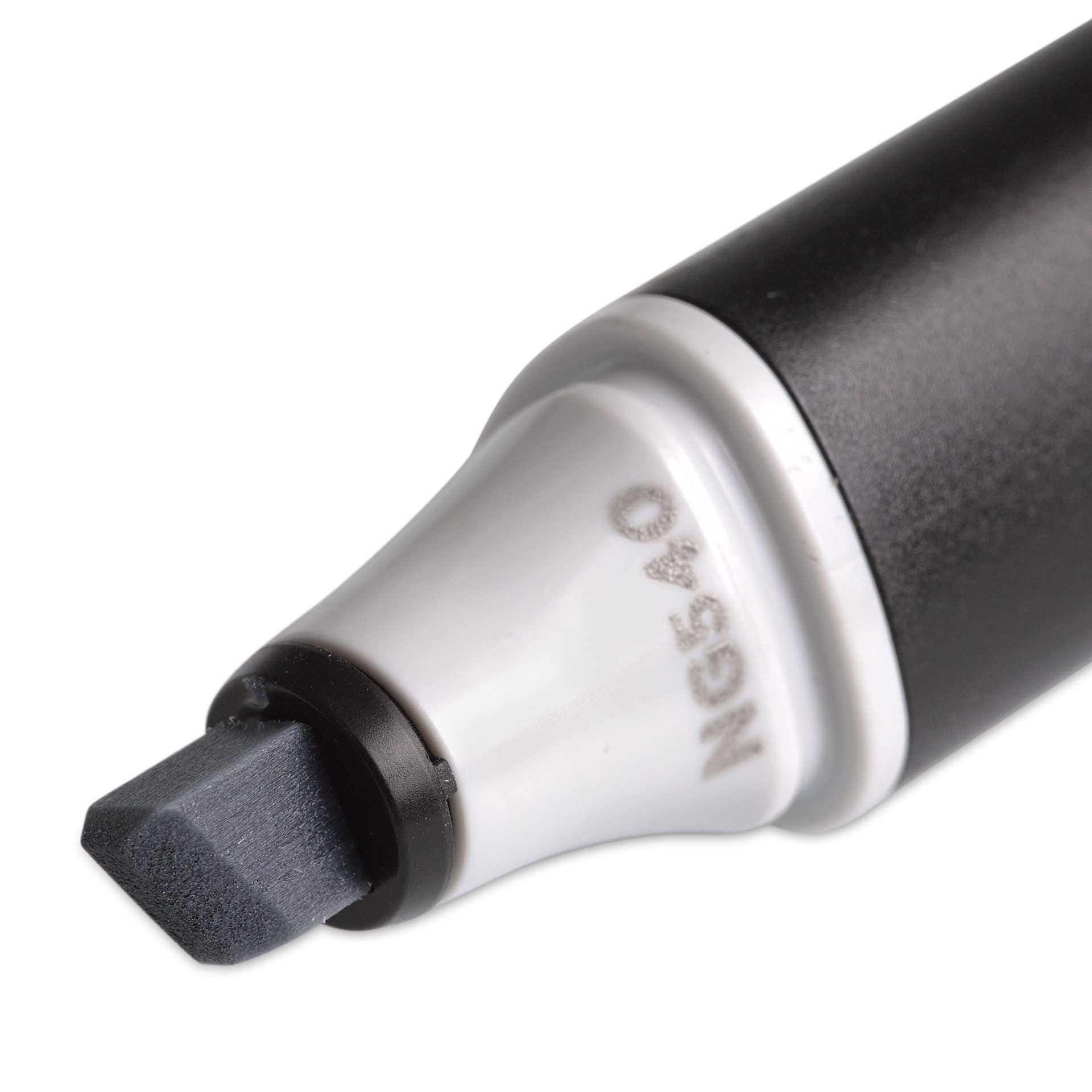 Molotow Sketcher Twin Graphic Markers - Grey Kit 1, close-up of the chisel tip