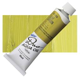 Holbein Duo Aqua Water Soluble Oil - Leaf Green, 40 ml tube and swatch