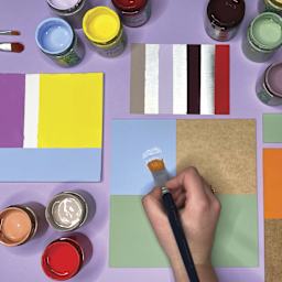 Lefranc Bourgeois Flashe Vinyl Paints being used on flat surfaces