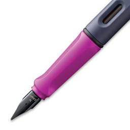 Lamy Safari Fountain Pen - Pink Cliff, Medium Nib, close-up of the nib